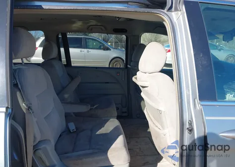 2006 Honda Odyssey Ex from USA, damaged, VIN 5FNRL38406B086587